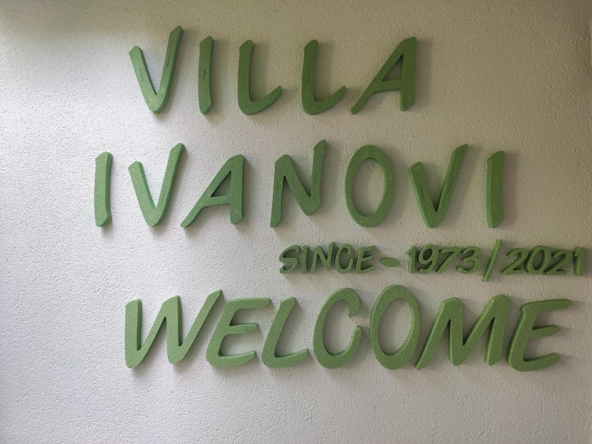 Villa Ivanovi オフリド エクステリア 写真